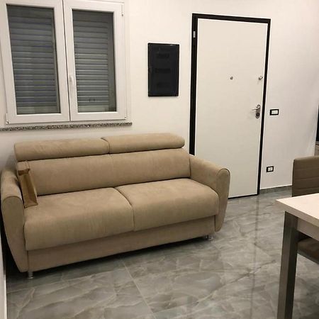 13 Minuti Dal Centro Bed & Breakfast Реджо ди Калабрия Екстериор снимка