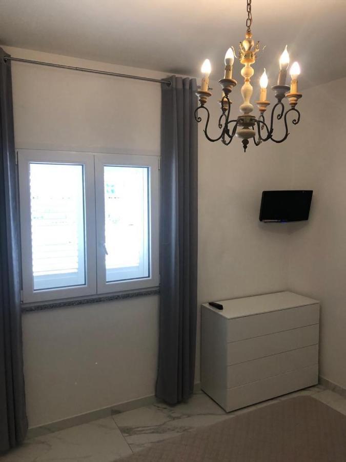 13 Minuti Dal Centro Bed & Breakfast Реджо ди Калабрия Екстериор снимка